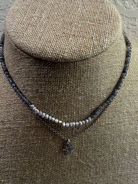 Fashion Jewelry Gray Beaded Layered Necklace with Star Pendant